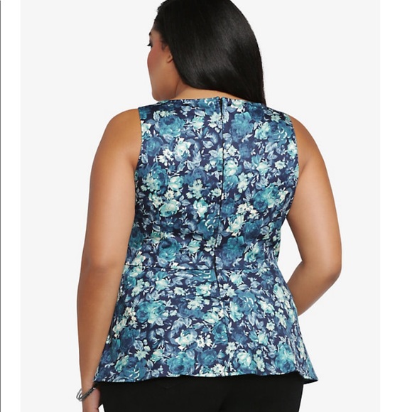 💙💚 Torrid Floral Print Peplum Top - Picture 2 of 5